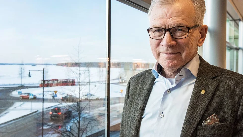 I pride ska alla få lov att vara sig själv. Man klär sig på det sätt man trivs. Det är ingen maskerad. Det var den framtoningen jag reagerade mot, menar Karl Petersen.
