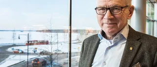 Trots pridebråket – han deltog ändå