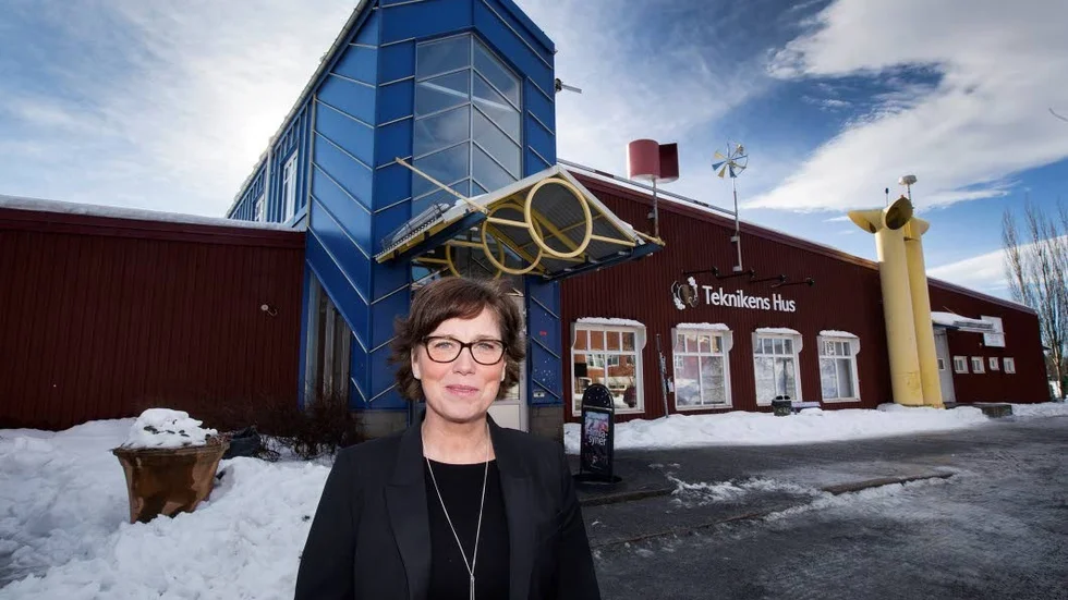 Teknikens hus tigger pengar av sina stiftare för att kunna renovera huset. Behovet uppgår till minst 100 miljoner kronor men så mycket räknar chefen Kristina Jonsson inte med att få in från stiftarna.