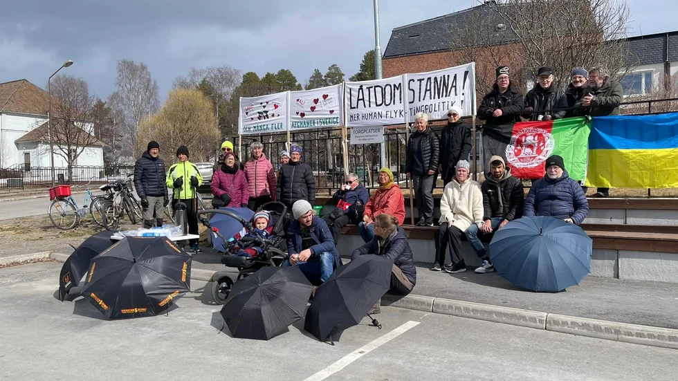 Så här såg det ut vid manifestationen den 30 april. På lördag ska den kopplas ihop med evenemanget ”Världen i Malå” på Park Malåborg.