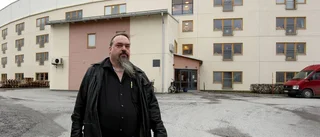 Personal på Pjäsen rasar mot nytt schema
