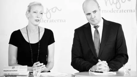 Partisekreterare Sofia Arkelsten och partiledare Fredrik Reinfeldt drar nu till med ren historieförfalskning om Moderaternas roll i Sverige historia.