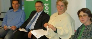 Politikernas valår är nu över julefrid är vad de bäst behöver