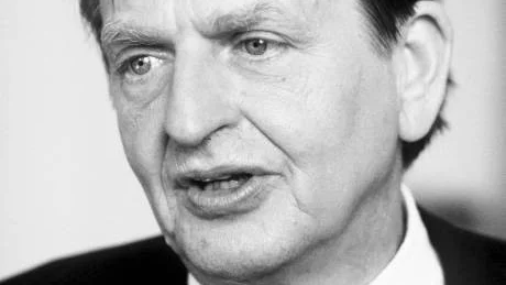 Den senaste boken om Olof Palme, skriven av Henrik Berggren är spännande, tycker Robert Björkenwall.