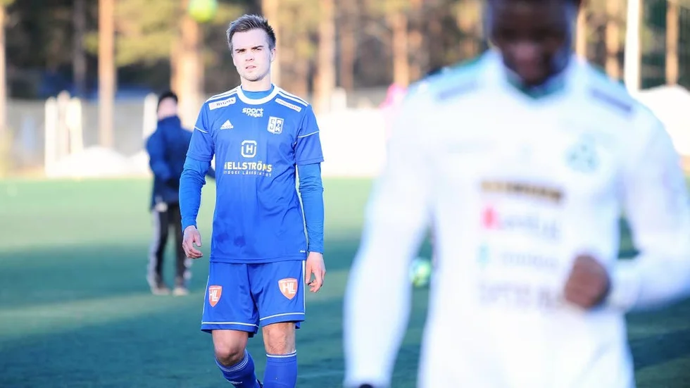 Tre baljor. Peter Berglund blev tremålsskytt mot Notas.