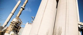 Återvunnen plast har eldats upp på Cementa