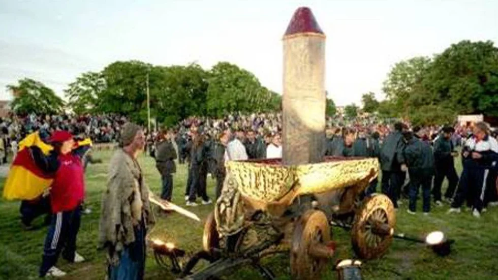 Den omtalade fontänen från invigningen 1999.