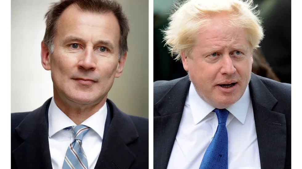 De två kandidaterna till ny partiledare för brittiska konservativa partiet Tory: Jeremy Hunt och Boris Johnson. Den som blir partiledare blir senare även ny premiärminister.