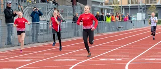 Glädje i fokus på friidrottsarenan: "Tröttnar aldrig"