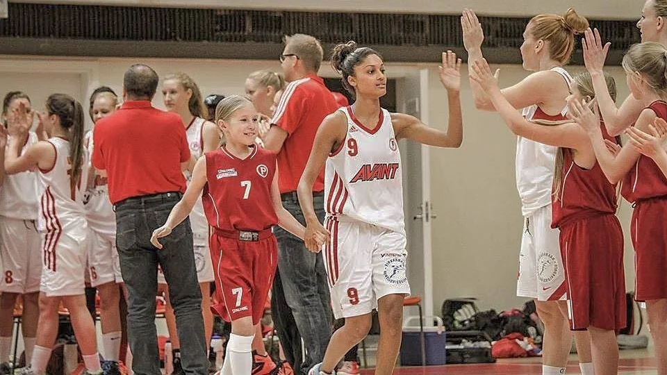 24-åriga guarden Isabella Kaupopaasi är klar för Visby Ladies.