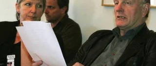 Avhoppad chef får starkt stöd