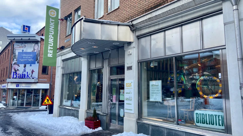 Returpunkt centrum vid Köpmantorget föreslås få ytterligare två år på sig. Lumire, Lulebo och stadsbyggnadsförvaltningen driver projektet.