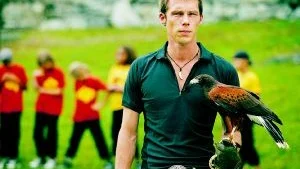 Foto: SVT Ola Lindholm har trivts som programledare för "Wild kids". Nu försvinner programmet ur rutan.