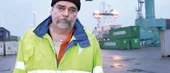 Jobben på spel ? i morgon strejkar hamnarbetarna
