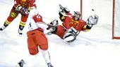 Johan Schillgard, Hästens tränare, tycker att hans lag insats den första halvan av serien är godkänd. Laget ligger på femte plats i division I.
FOTO: ROBERT SVENSSON