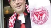 Prästen Göran Bjarnegård är beredd att ta till högre makter för att lyfta sitt favoritlag Kalmar FF.
FOTO: JANNE FORSBY