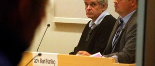 ”Kapten Klänning” var på swingers