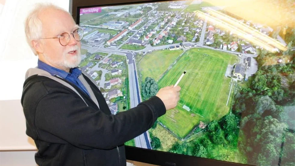 På dagens insändarsida pekar Bengt Cete stolt på skillnader mellan sitt gröna parti ochSD.