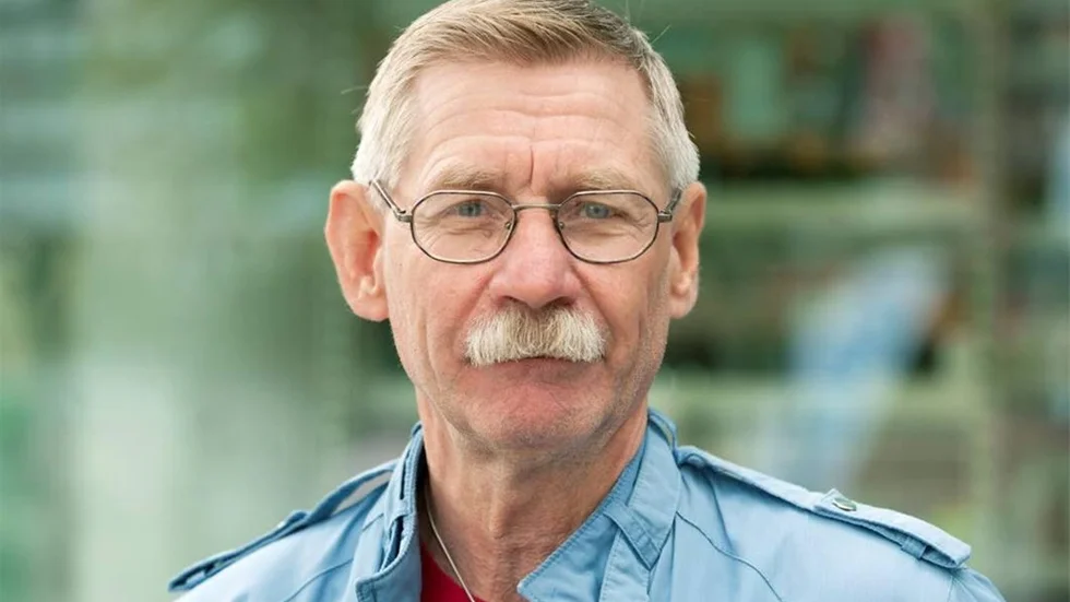 Nilsove Magnusson, 67
Finspång
- Det där tycker jag är rätt löjligt. Jag tycker man ska ta hand om de sjuka och anhöriga och skänka de som har det svårt en extra tanke.