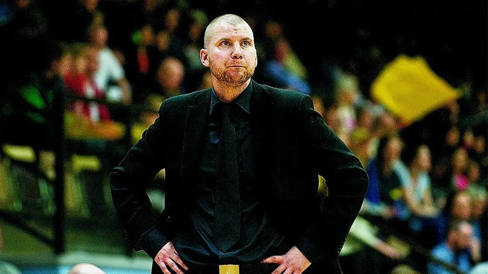 Peter Öqvist är klar för en nionde säsong som coach för Dragons.