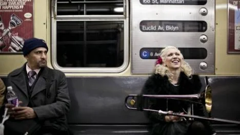 Gunhild Carling i New York, där man visat intresse att sätta upp hennes varieté på Broadway.