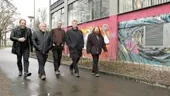 Fr.v. Johan Carlsson, Pelle Norberg, Holger Tell, Hasse Eriksson och Pentti Salmenranta.
Releasepartyt sker mitt på dan idag. 
FOTO: ROBERT SVENSSON