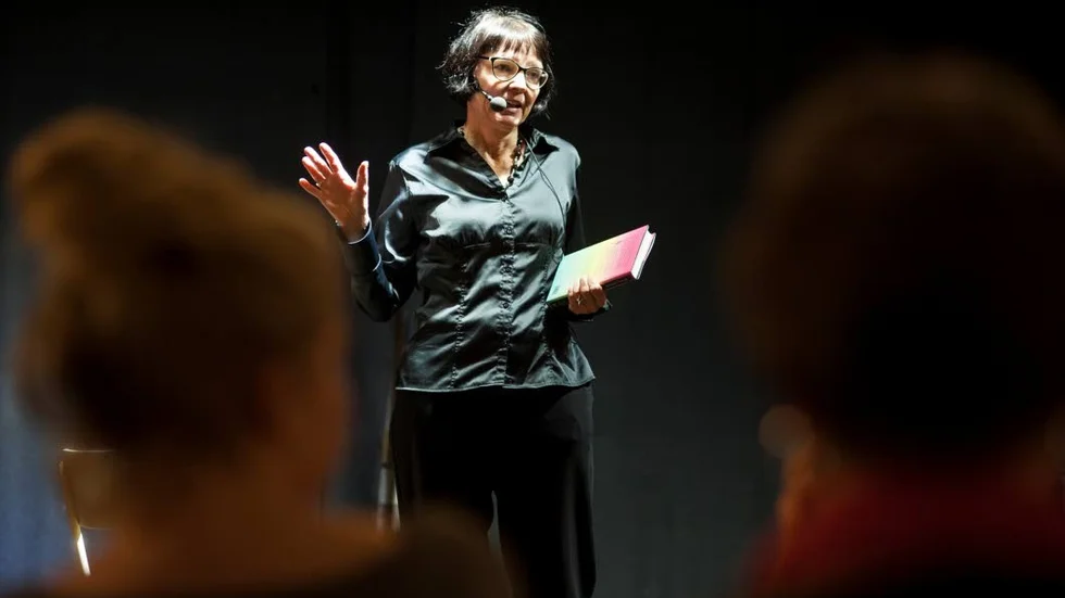 Anneli Jordahl besökte Ordmån inför en stor och intresserad publik.