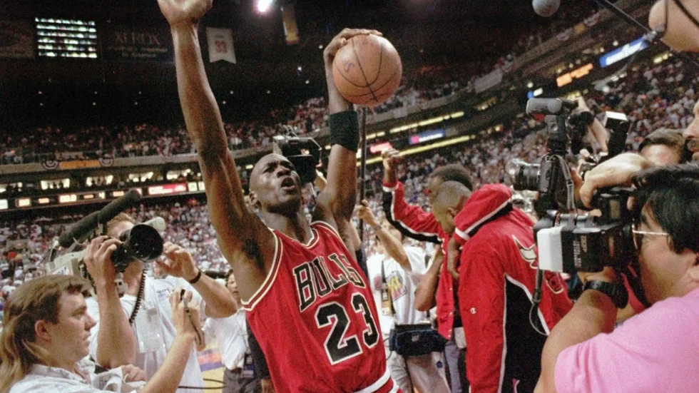 Michael Jordan, här efter NBA-titeln 1993. Arkivbild.