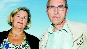 Eva Hedberg (huvudskyddsombud) och Arne Borgstedt (ordförande) i Lärarnas Riksförbund är på krigsstigen mot Norrköpings kommun.
Foto: Robert Svensson (011-200 463)
robert.svensson@folkbladet.se