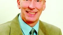- Jag tycker att det är ett olyckligt ställningstagande. Jag tycker man borde fundera flera varv, på det. Finspång är en enhet som fungerar väldigt väl, säger Gunnar Asserhed (fp).