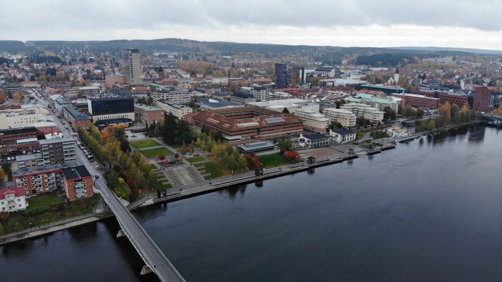 Skribenten betonar civilsamhällets betydelse i Skellefteå med omnejd.