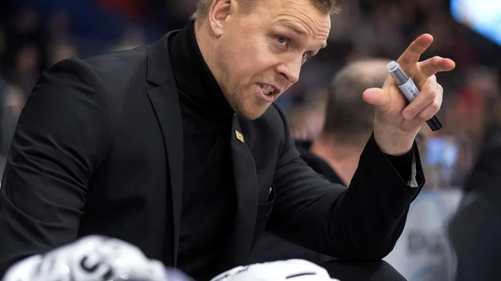 REVANSCH. Bert Robertssons Skellefteå AIK siktar på en topp tre-placering i tabellen efter fjolårets sjätteplats.