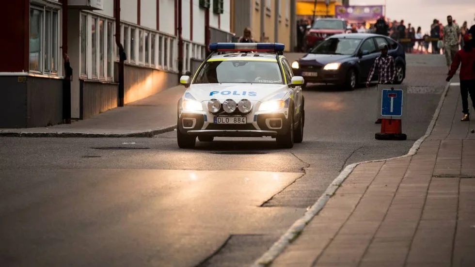 SVAR DIREKT. "Det rullar ett stort antal fordon med brister i vårat samhälle och vi inom polisen försöker – liksom alla andra brott som sker – att beivra dessa, så att problemen minimeras", skriver Piteåpolisen i sitt Svar direkt.