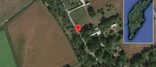 Fallna träd skapar problem i trafiken på väg 532