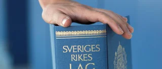 Männen begärs häktade