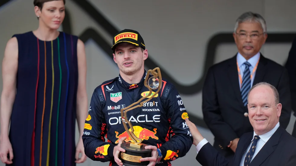 Max Verstappen drygar ut sin VM-ledning efter segern i Monaco.