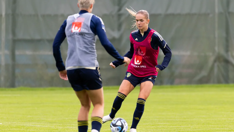 Hanna Lundkvist hoppas få VM-debutera på sin högerbacksplats.