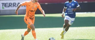 AFC-backen om stora förtroendet och ovana positionen