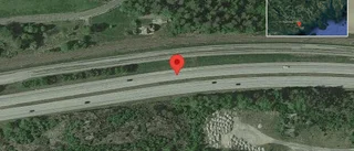 Trafikolycka på väg 53 - helt stopp i ett körfält