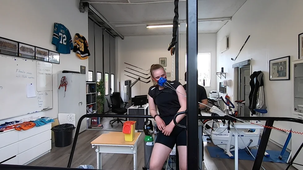 Johanna Salo har testat på bland annat VO2max-test för att se hur hon ligger till inför triathlon-utmaningarna.