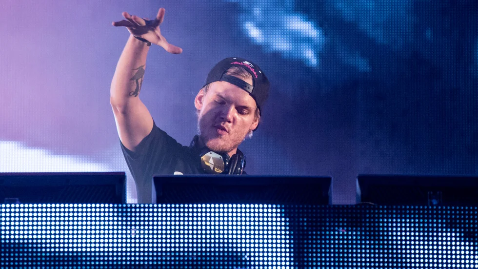 Avicii på musikfestivalen Summerburst på Gärdet i Stockholm 2015.