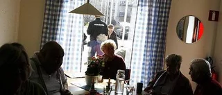 Alla över 60 får tycka till om äldreomsorgen