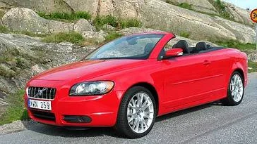 Volvo C70 är den näst mest sålda cabben i Sverige.