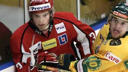 Backen Julius Larsson lämnar Almtuna.