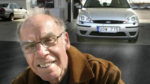 Äntligen kan Roland Johansson i Linköping tanka miljövänligt.