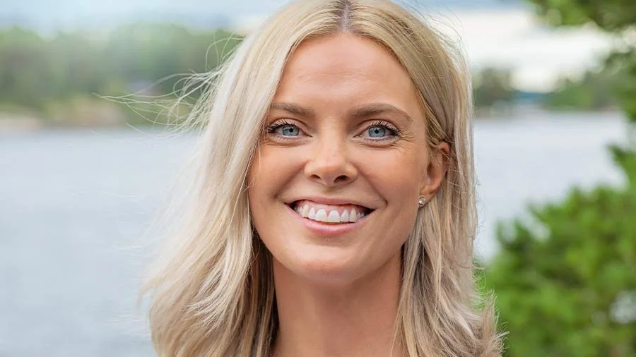 Ida Lind är aktuell som en av deltagarna i SVT-serien ”Gift vid första ögonkastet”, där experter matchar ihop singlar som träffas för första gången vid vigseln.