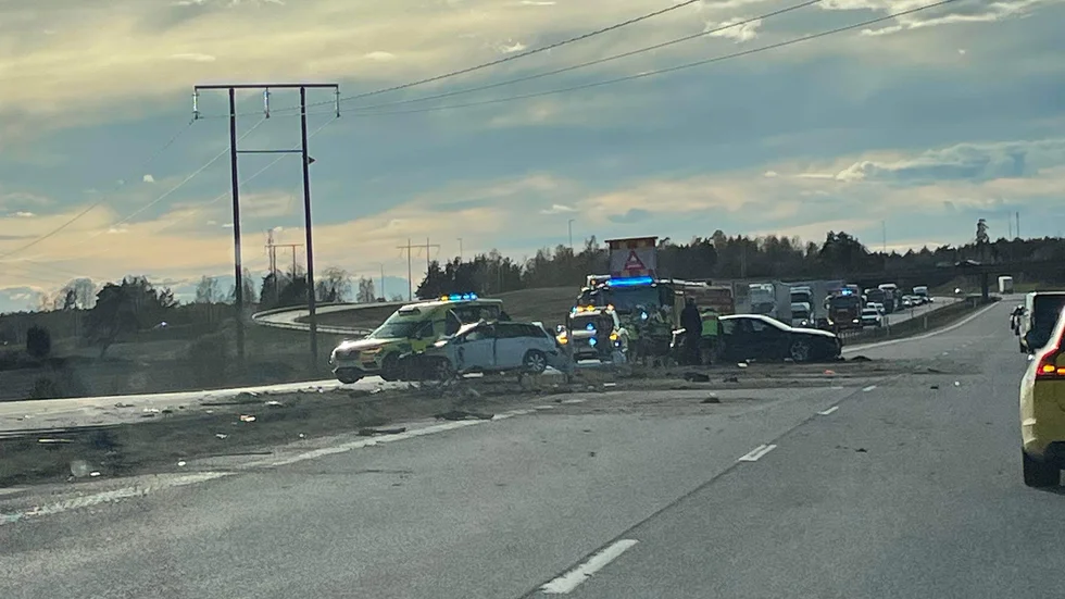 Olycka på E20.