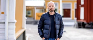 Toppjournalistens nya karriär: "Vill få par att våga stå nakna"