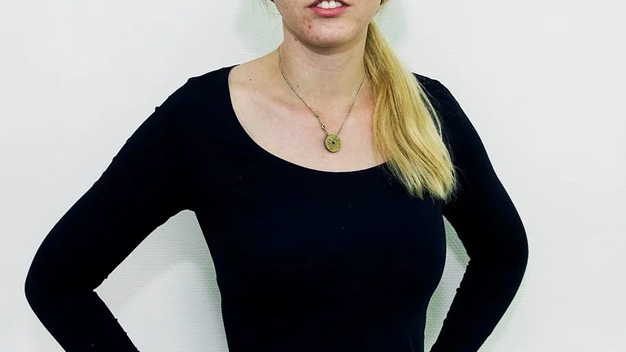 Linnea Swedenmark är röd skribent och juriststudent. Hon medverkar regelbundet i NSD.