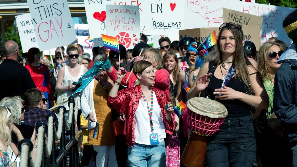 Luleå kommuns besked att dra in ett stöd på 200 000 till Luleå Pride kommer alldeles försent menar styrelsen för HBT S Norrbotten.